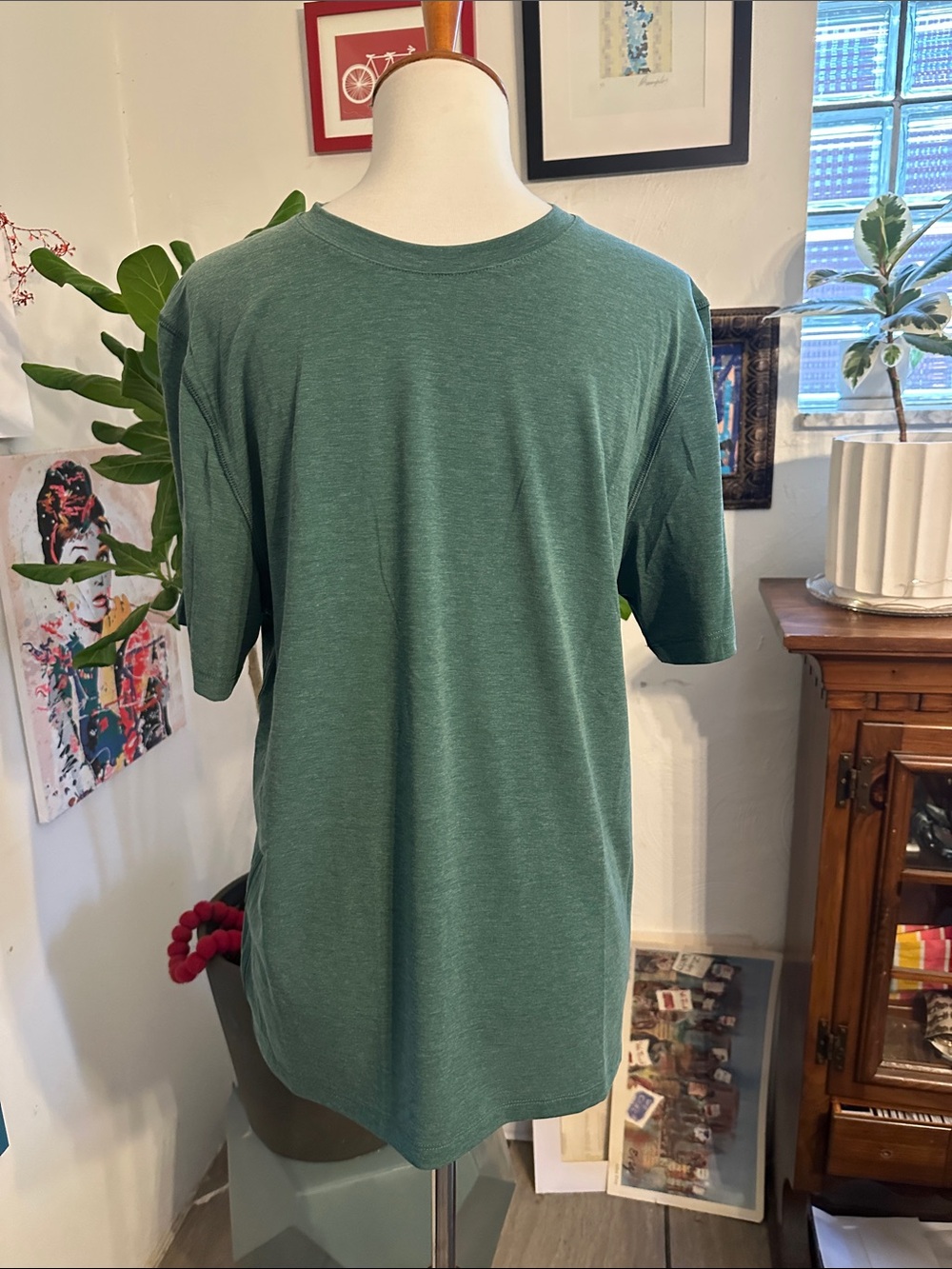 Men's Heather Forest Crew Neck Short Sleeve Tee Small NWT